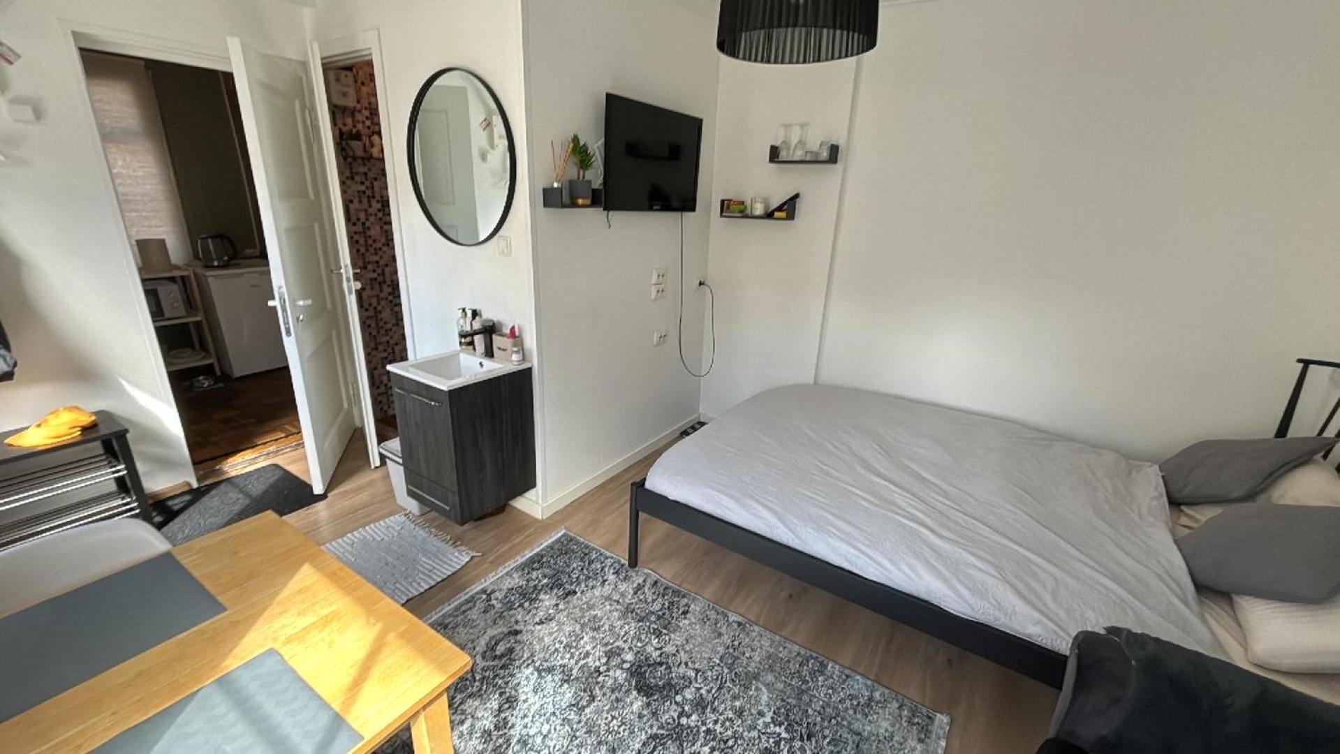 Apartment Ally's Urban Cozy Juhkentali 42 Near *